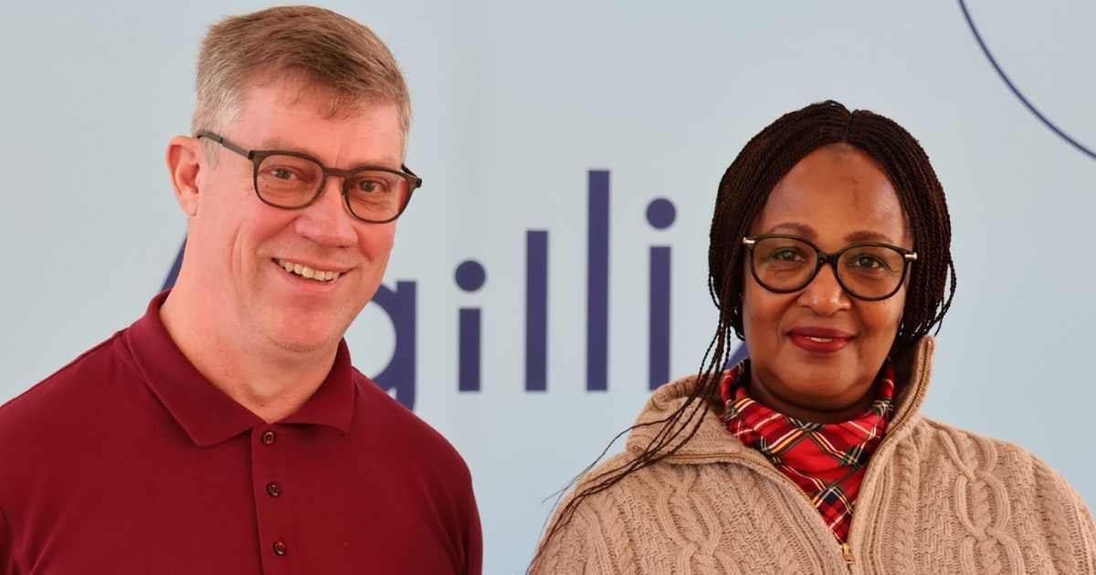 H E Margaret M Otteskov Uganda ambassadør  og Vittus Bernlow